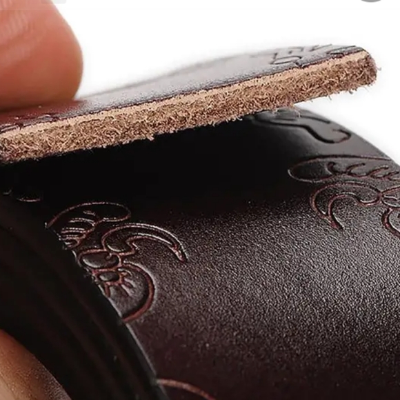 Women's Brown leather belt with beautiful silver buckle. - Picture 3 of 5